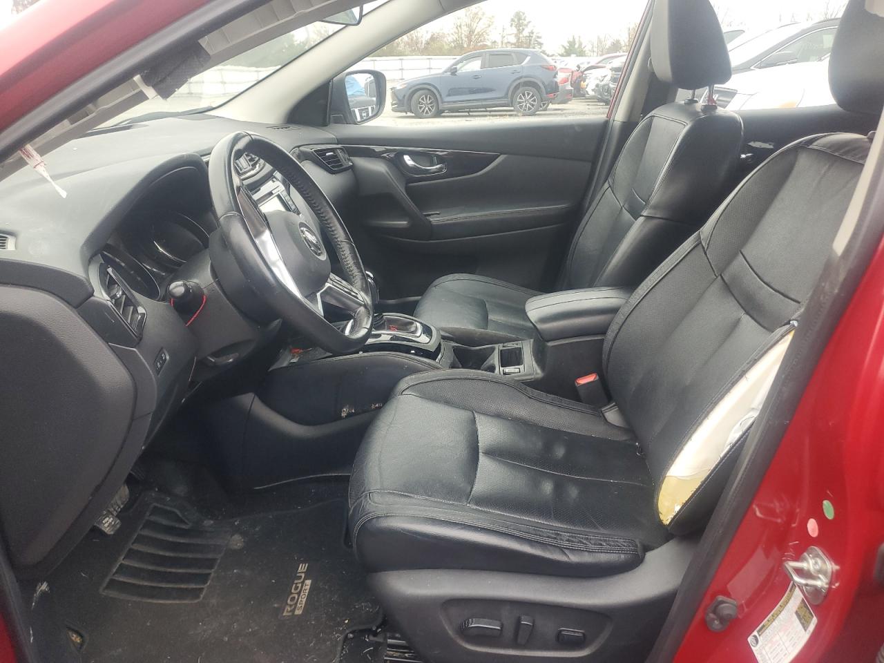 Nissan Rogue S Image 9