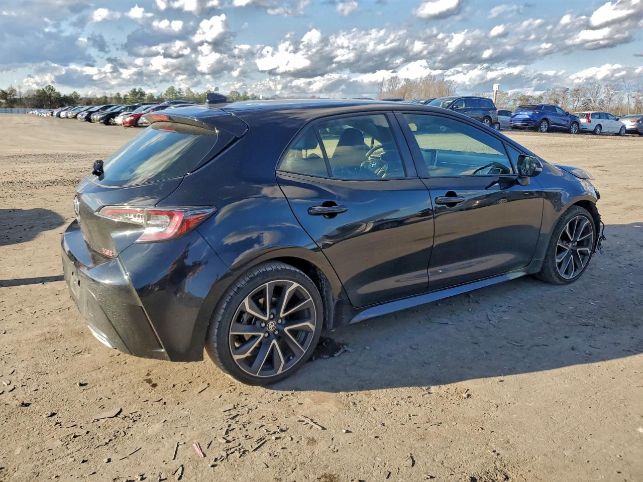 Toyota Corolla Se Image 5