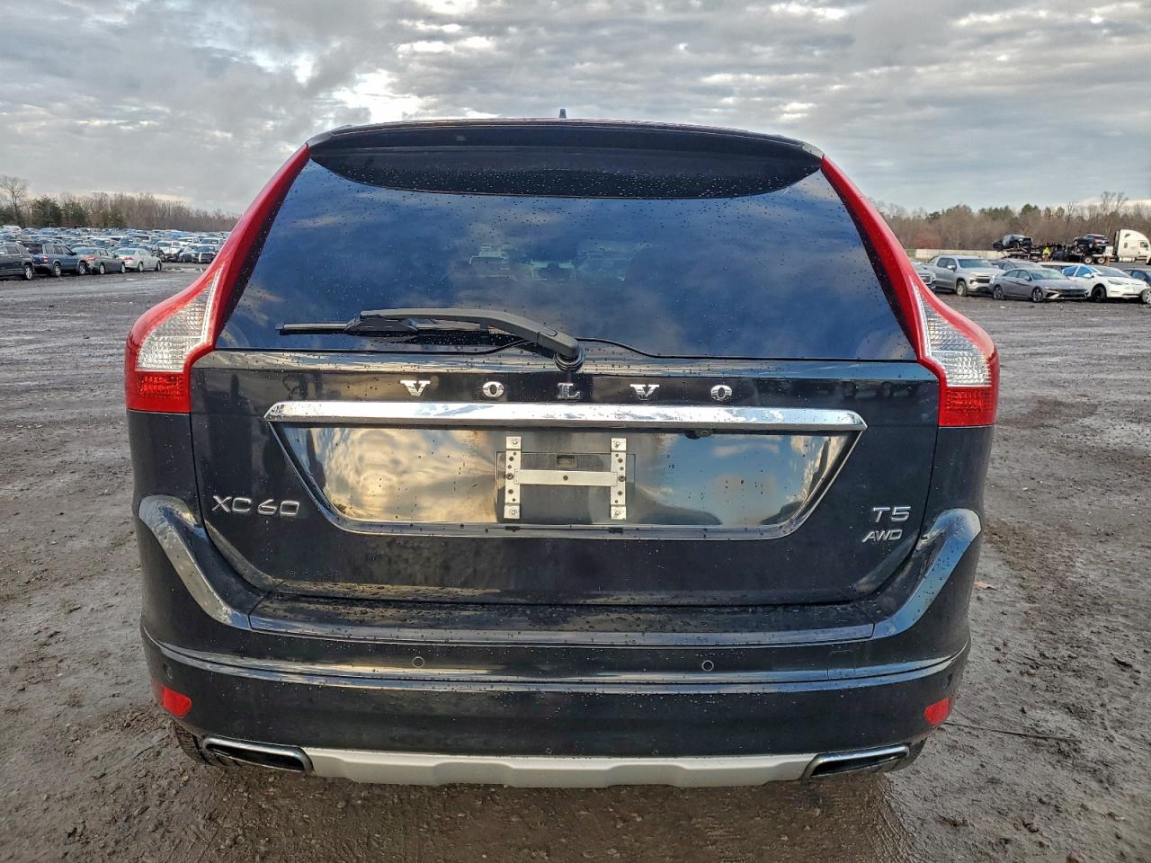 Volvo XC60 T5 Inscription Image 2