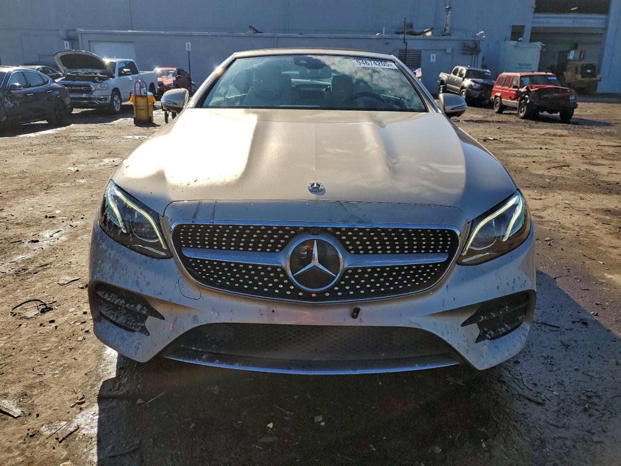 Mercedes-Benz E-Class 450 Image 6