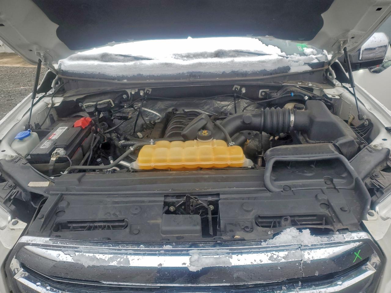 Ford F-150 Supercrew Image 8