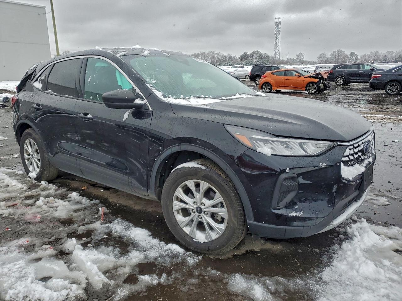 Ford Escape Active Image 4