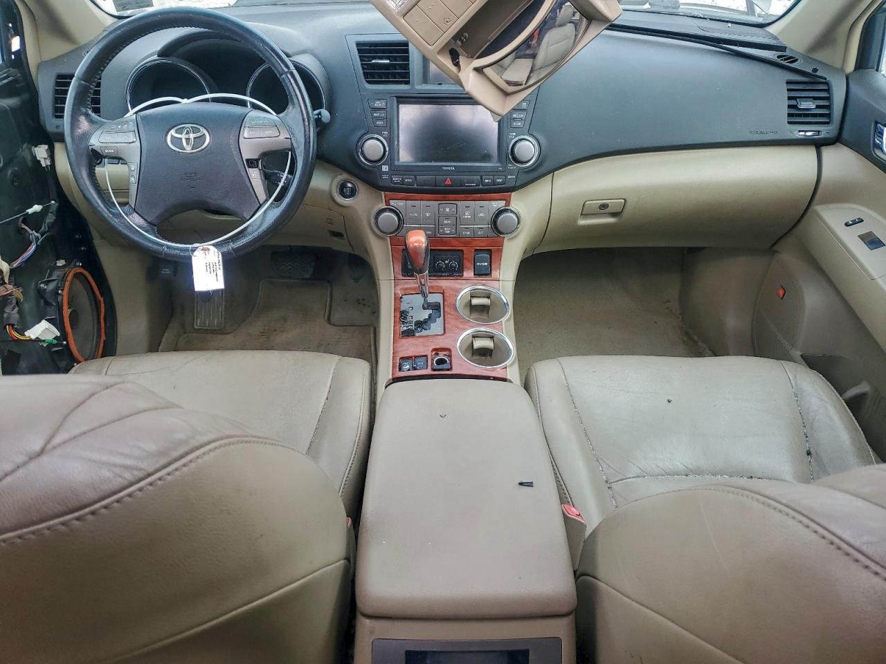 Toyota Highlander Limited Image 9