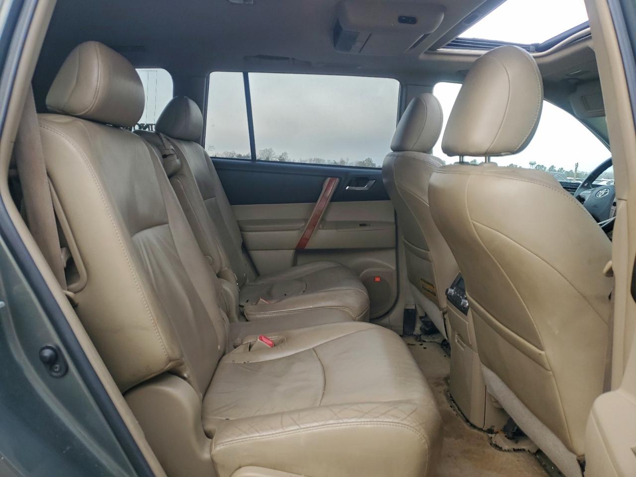 Toyota Highlander Limited Image 4