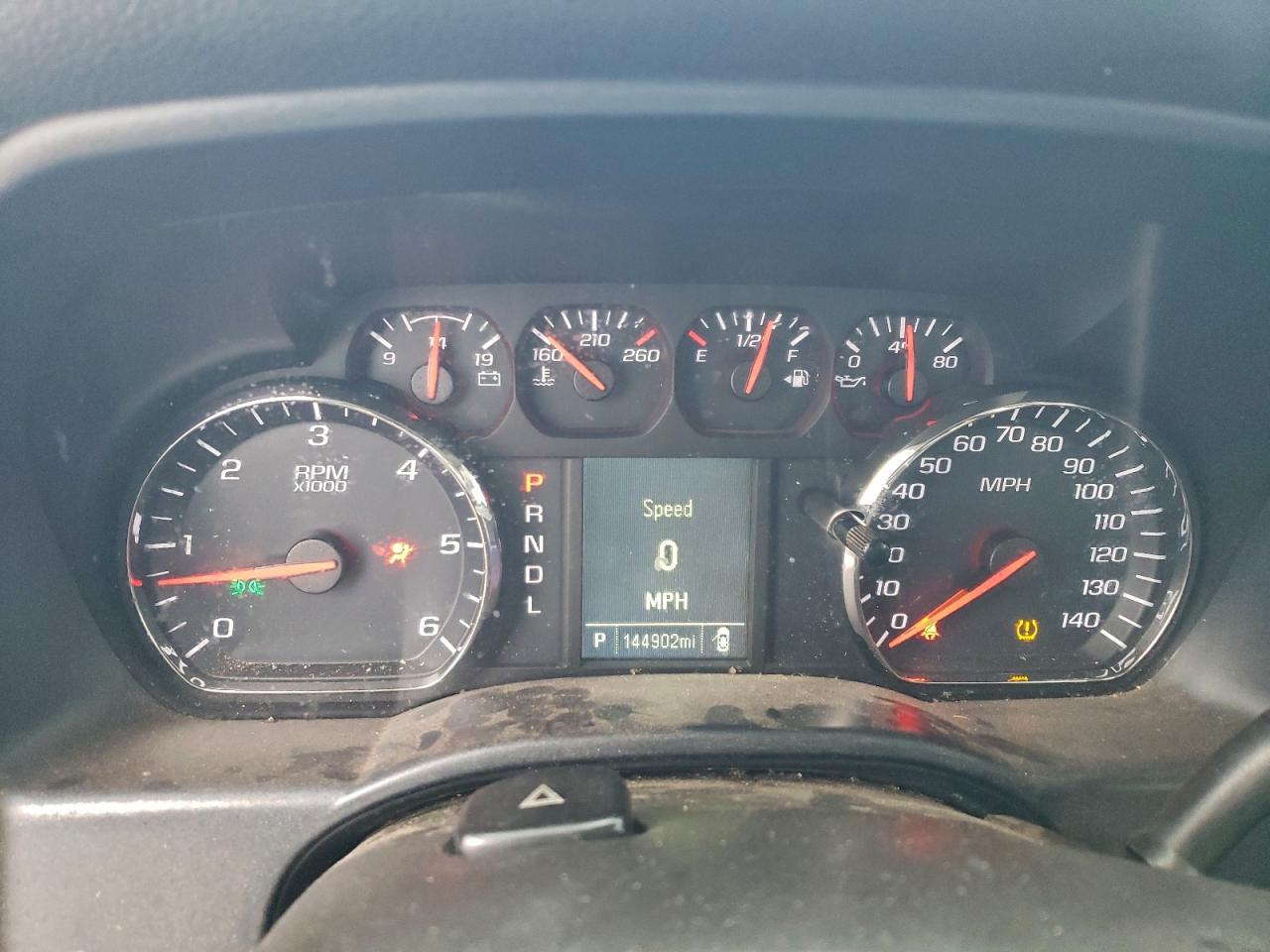 Chevrolet Silverado K1500 Image 5