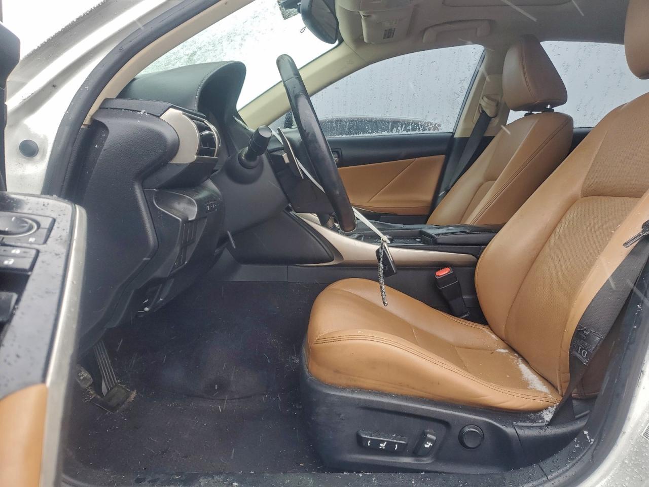 Lexus Is 250 Image 7