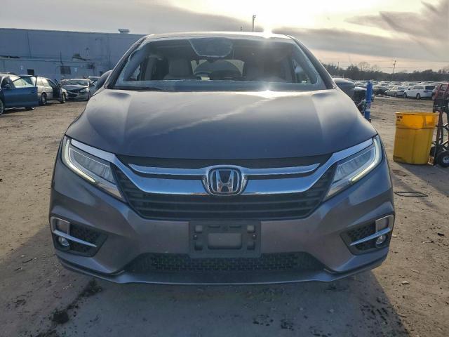 Honda Odyssey Touring Image 11