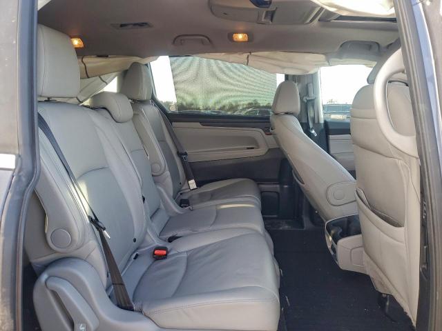 Honda Odyssey Touring Image 7