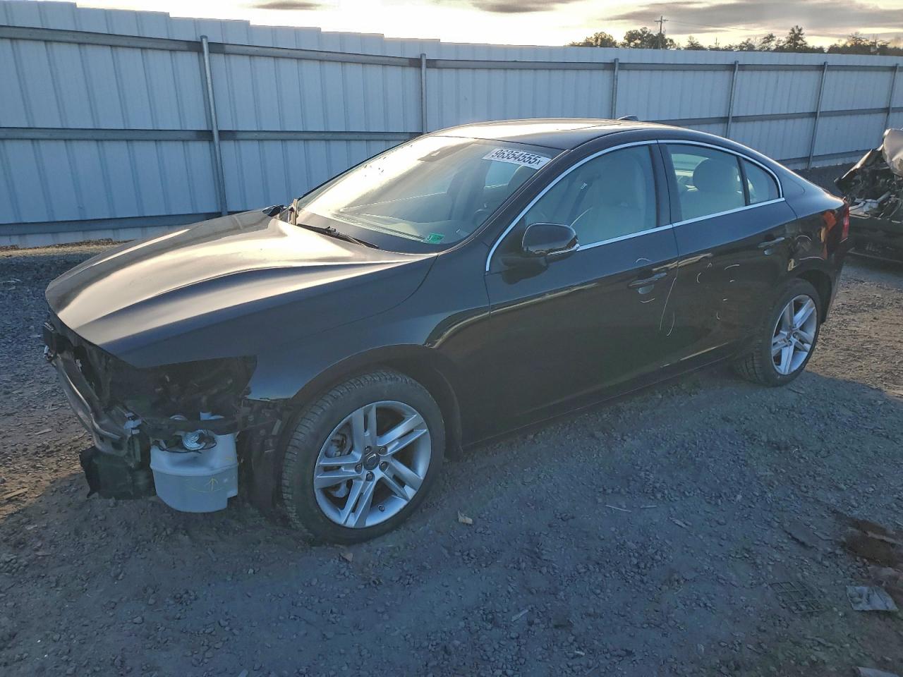 Volvo S60 Platinum Image 1