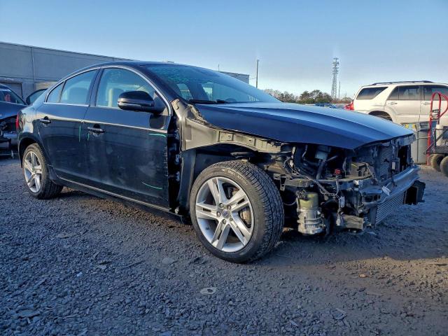 Volvo S60 Platinum Image 3