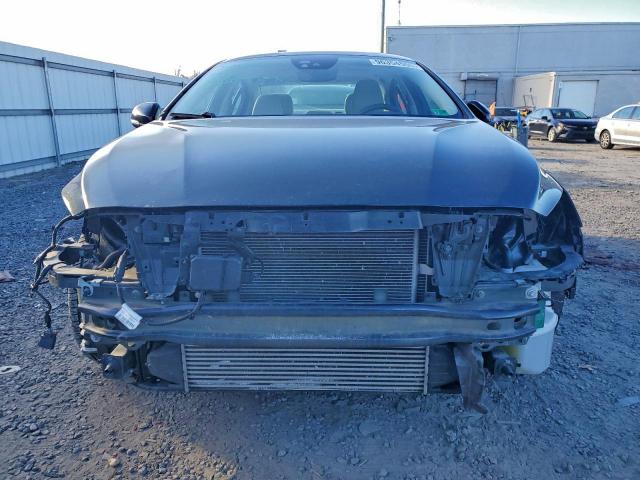 Volvo S60 Platinum Image 5