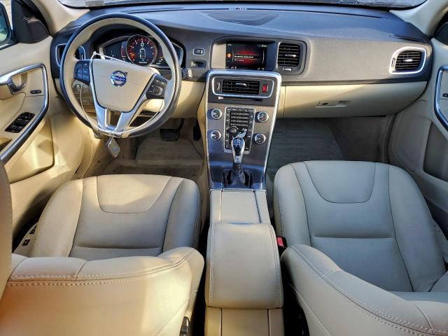 Volvo S60 Platinum Image 11