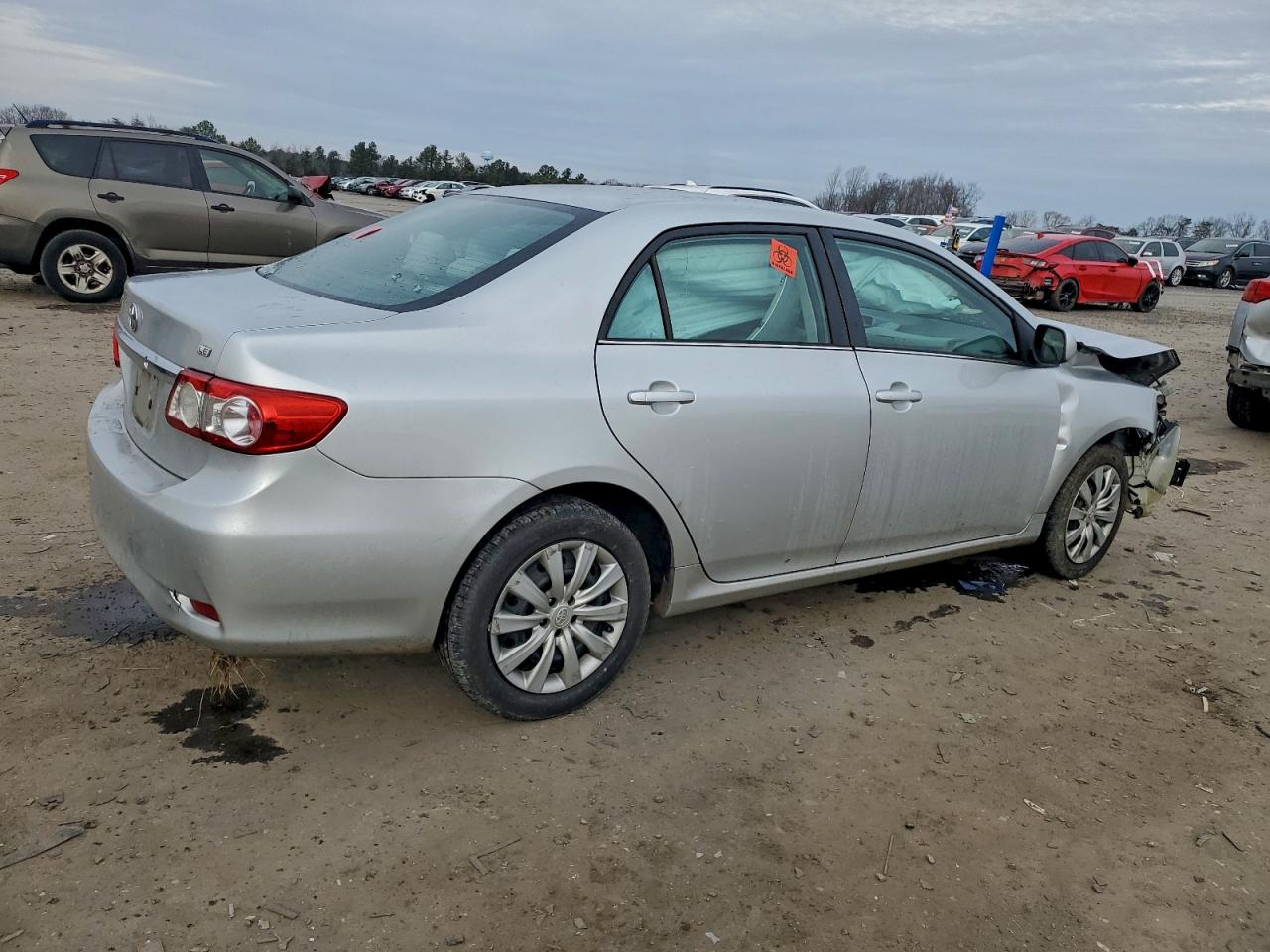 Toyota Corolla Base Image 2