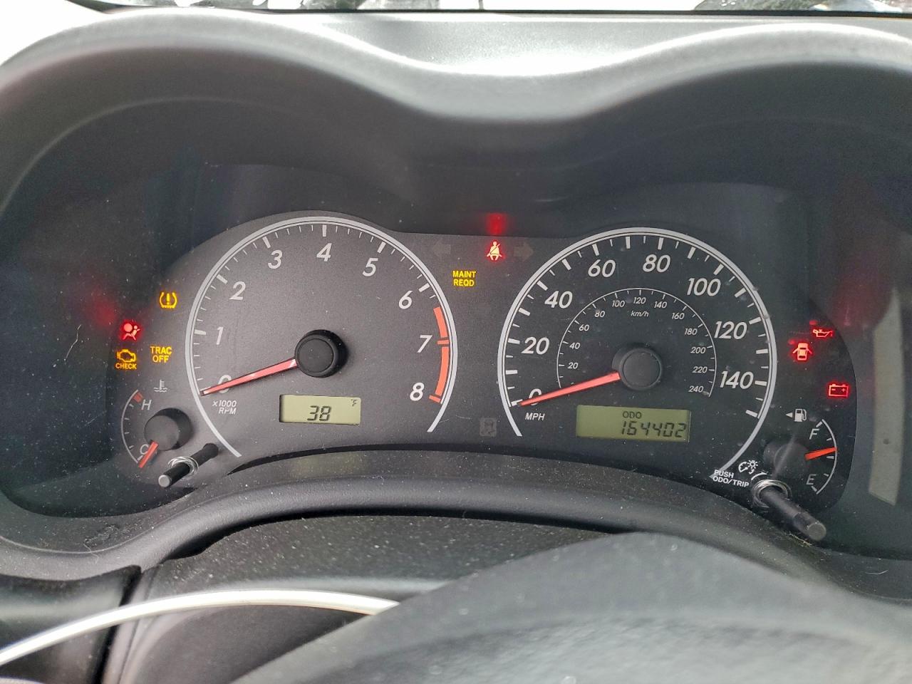 Toyota Corolla Base Image 12