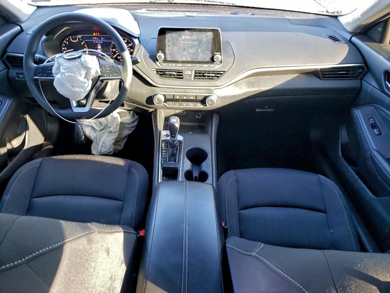 Nissan Altima S Image 3