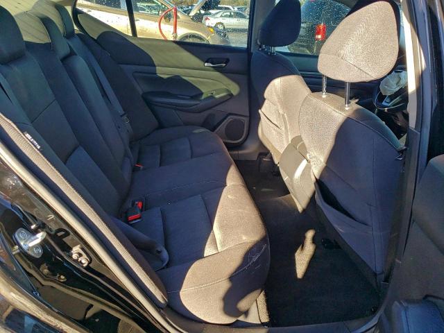 Nissan Altima S Image 2