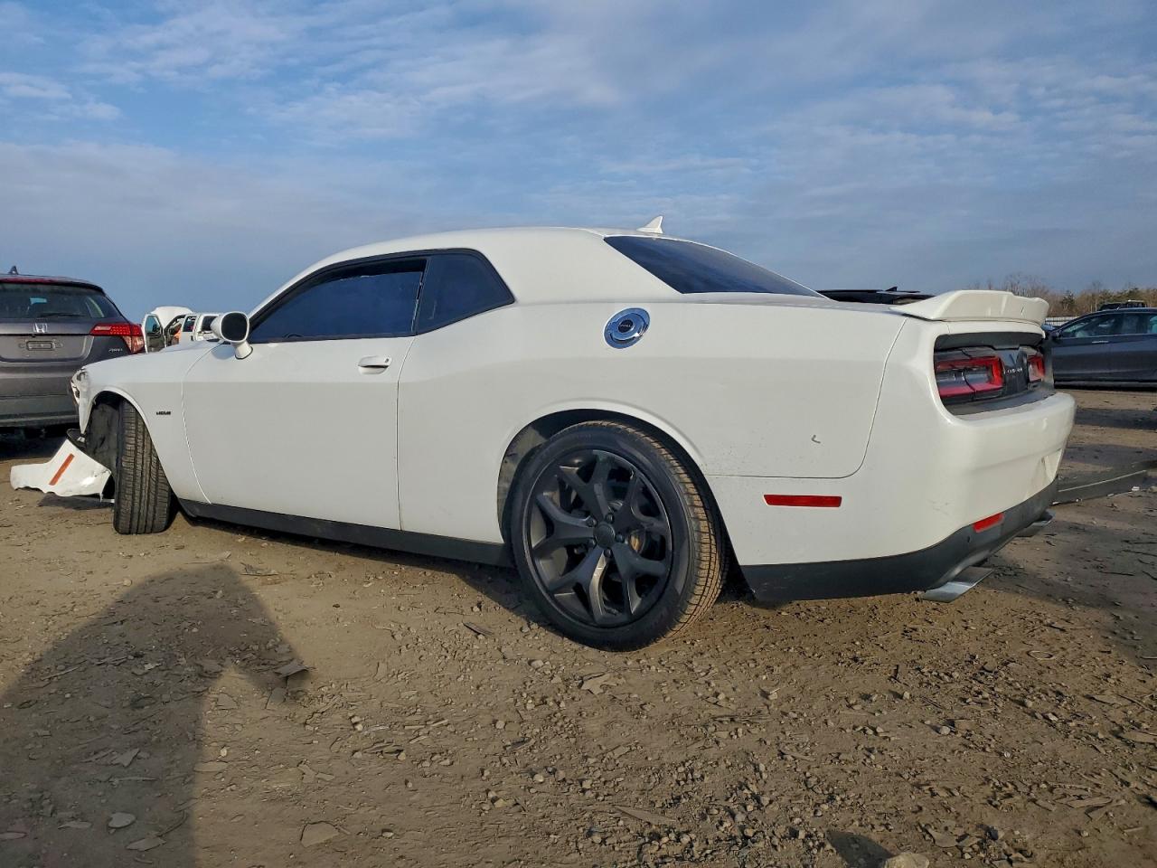 Dodge Challenger Sxt Image 5