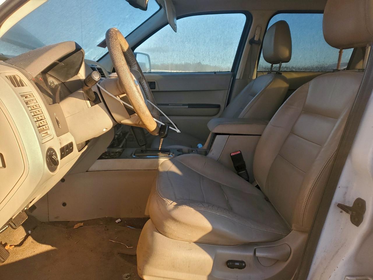 Ford Escape Xlt Image 5