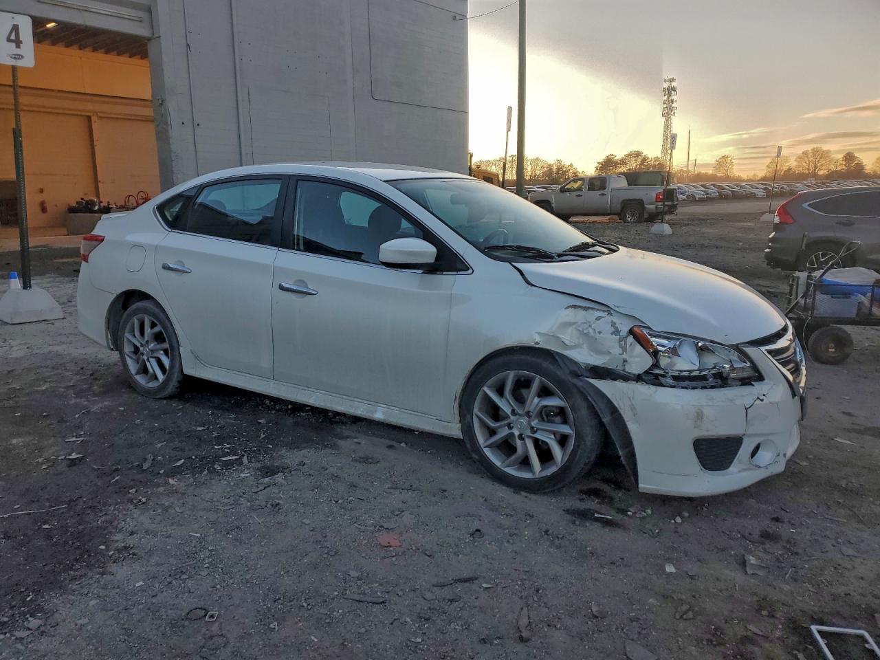 Nissan Sentra S Image 10