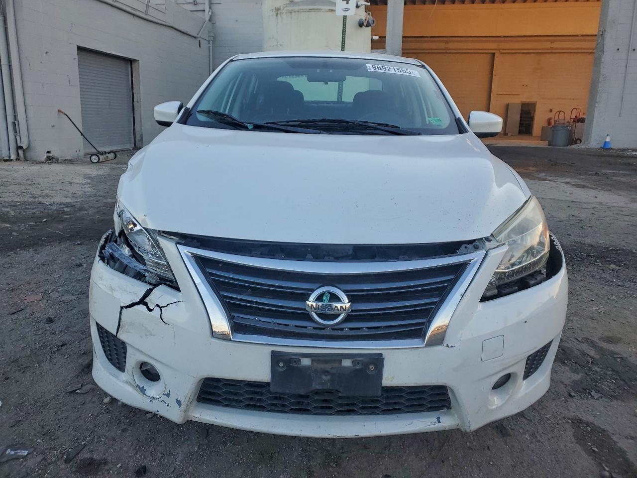 Nissan Sentra S Image 3