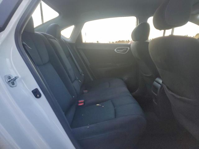 Nissan Sentra S Image 5