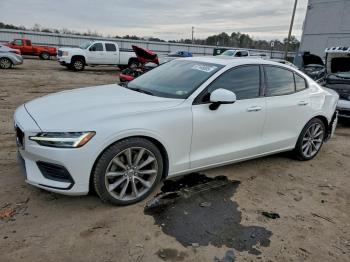  Salvage Volvo S60