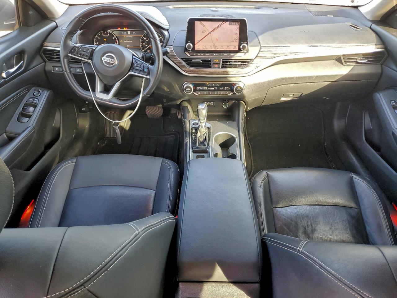 Nissan Altima Sl Image 9