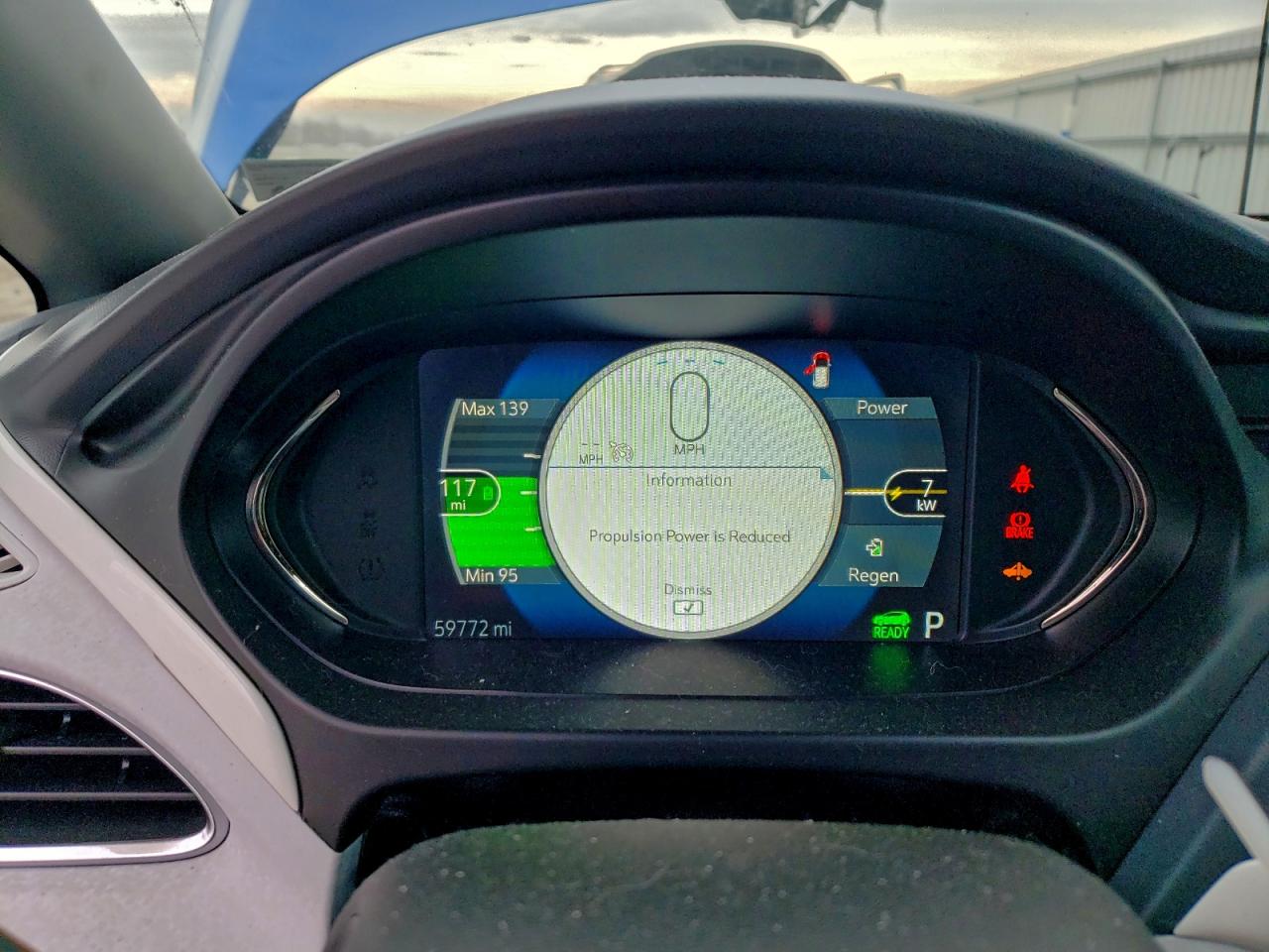 Chevrolet Bolt Premier Image 11