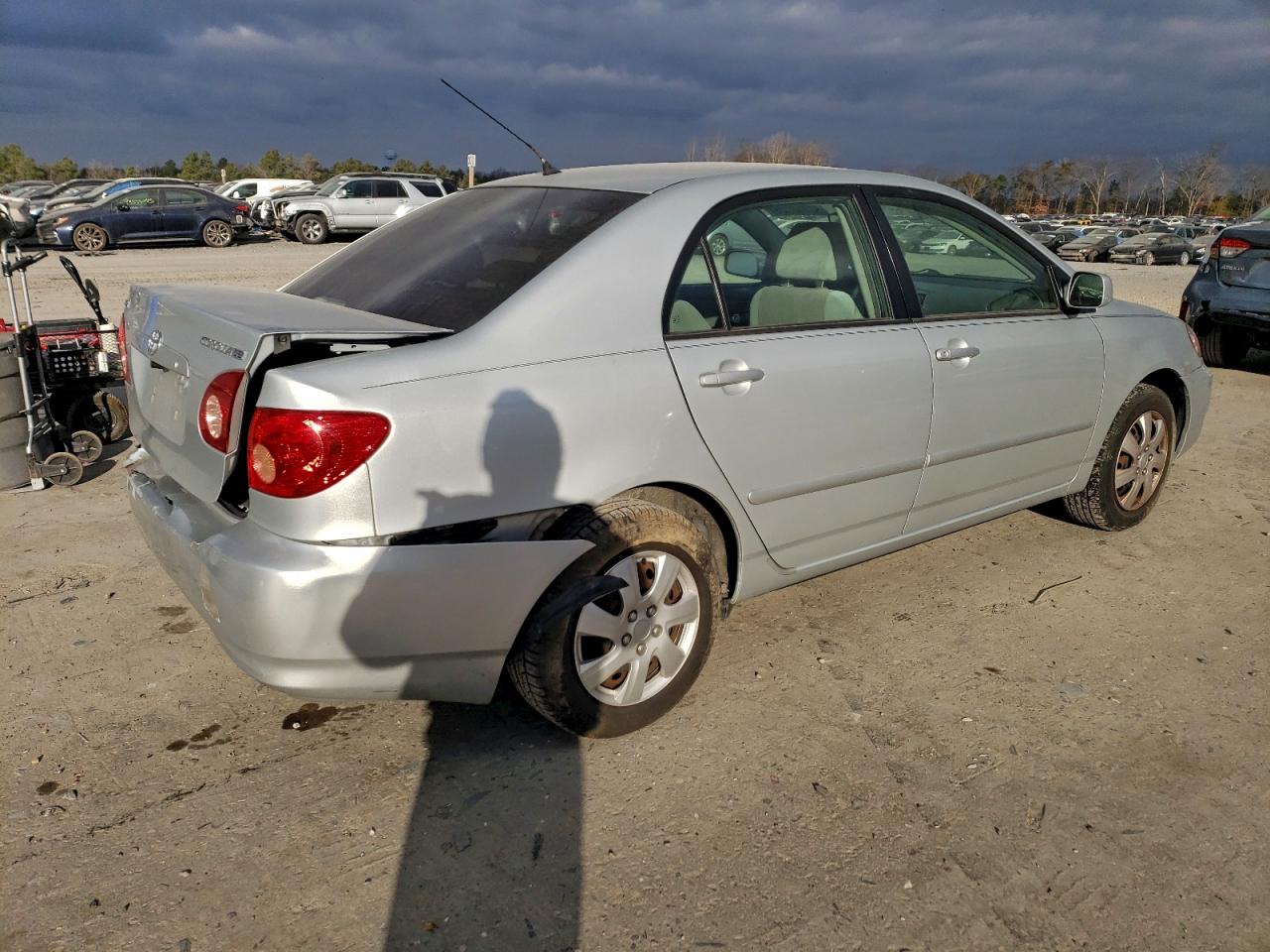 Toyota Corolla Ce Image 4