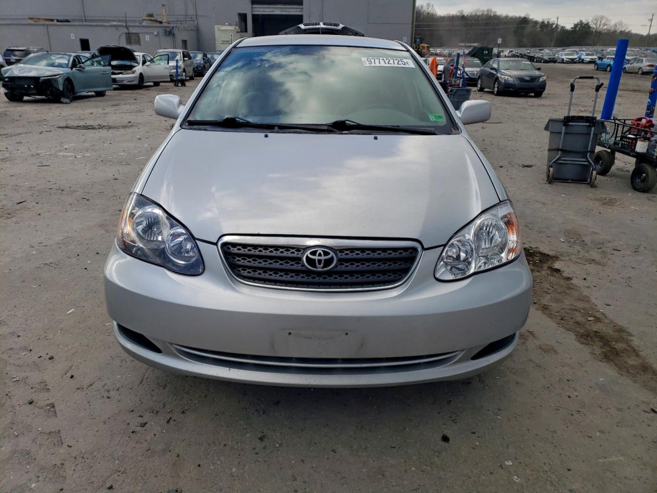 Toyota Corolla Ce Image 3