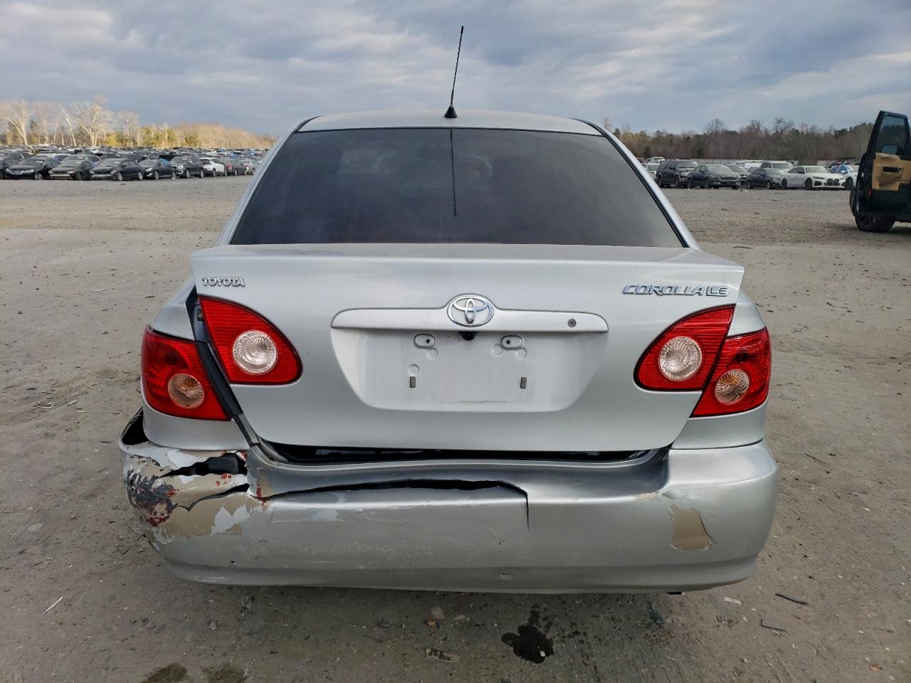 Toyota Corolla Ce Image 7