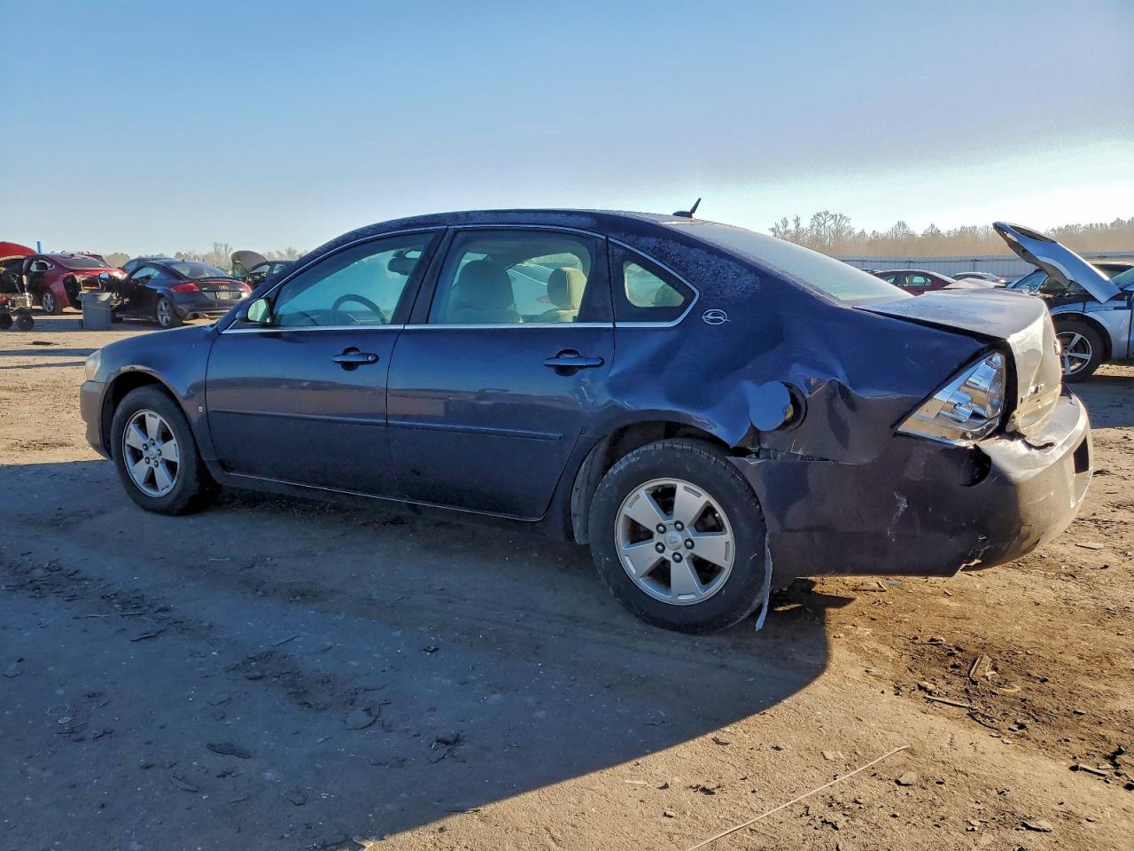 Chevrolet Impala Lt Image 8