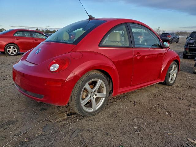Volkswagen Beetle S Image 2