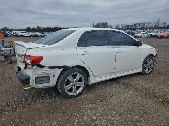 Toyota Corolla Base Image 10