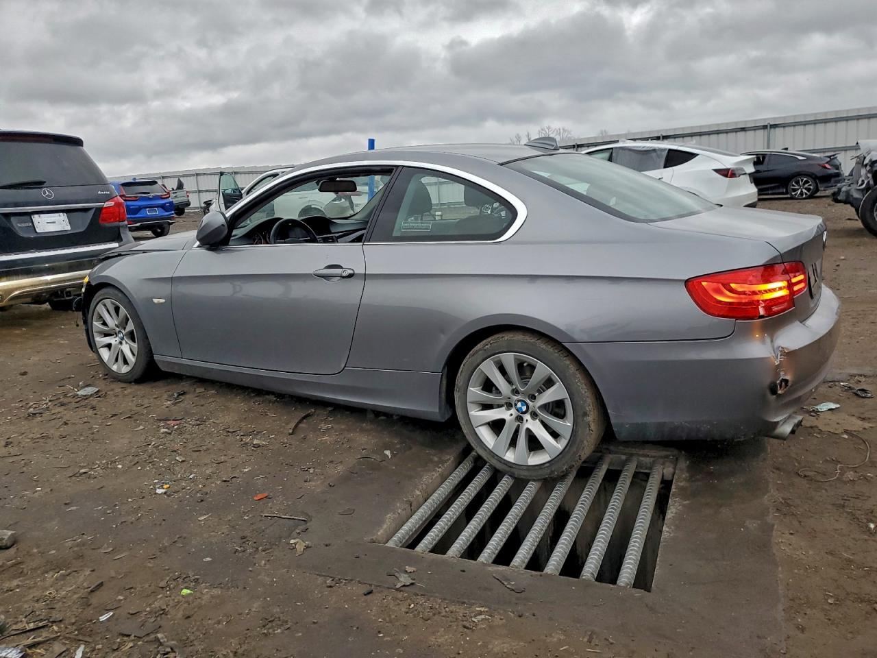 BMW 3 Series I Image 4