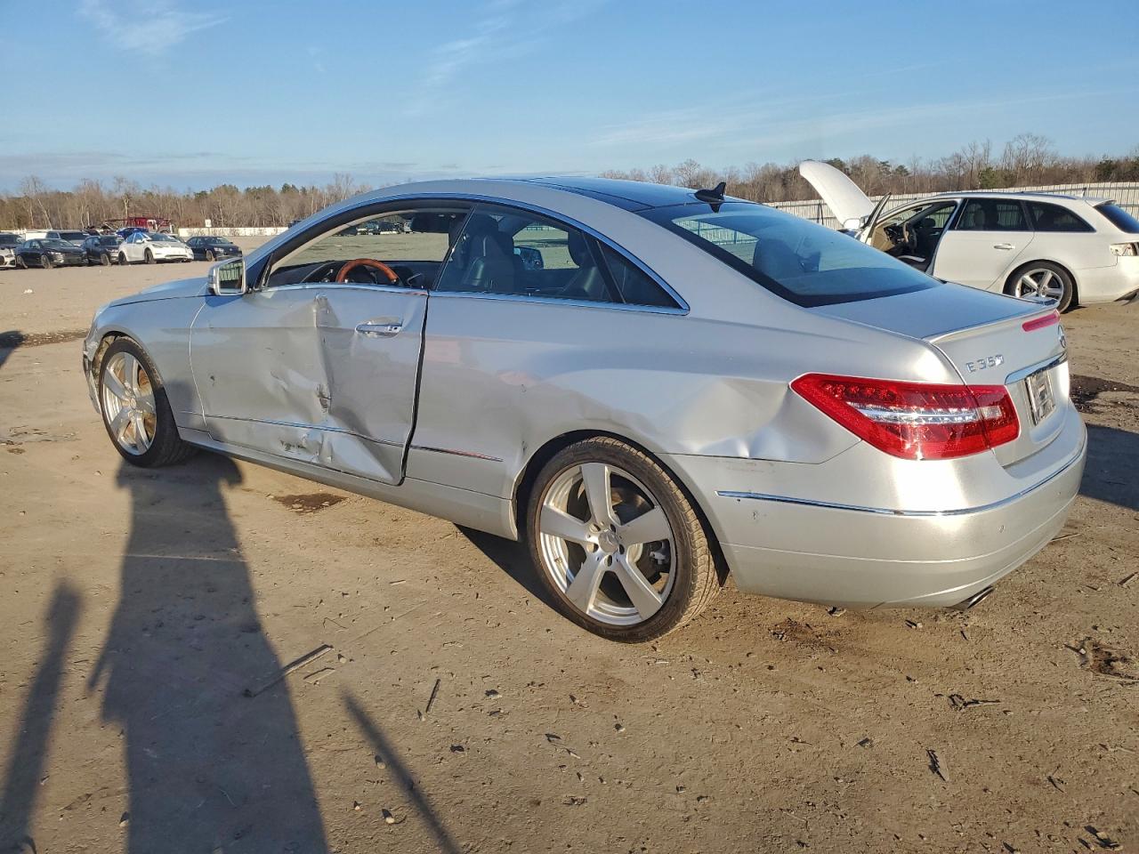 Mercedes-Benz E-Class 350 4matic Image 4