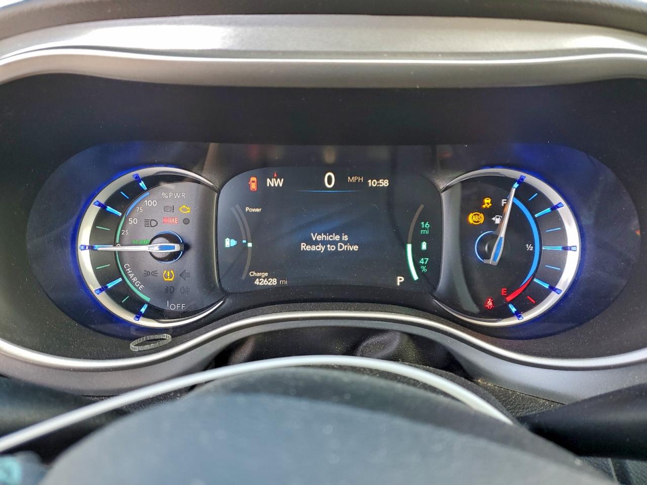 Chrysler Pacifica Hybrid Touring L Image 10