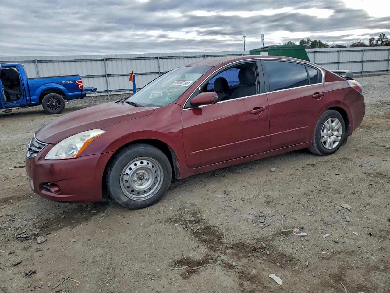 Nissan Altima Base Image 1