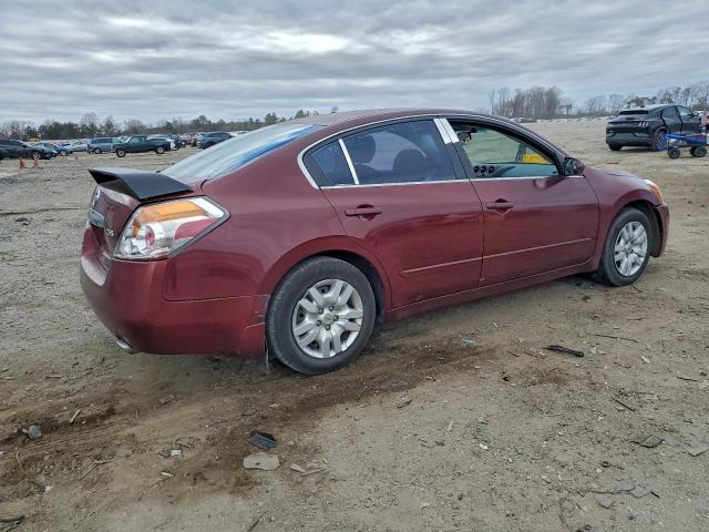 Nissan Altima Base Image 2