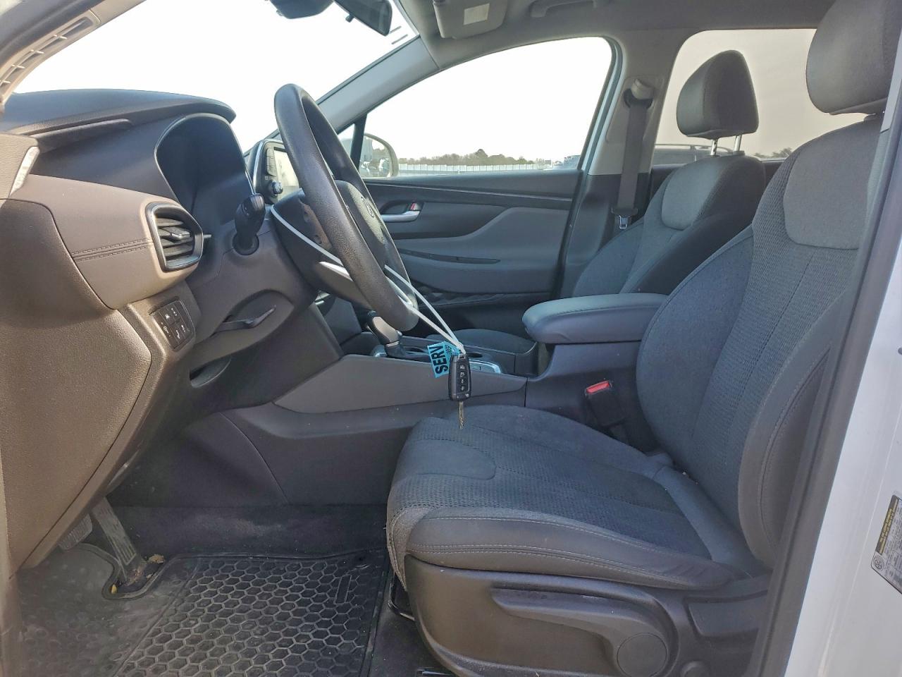 Hyundai SANTA FE Se Image 9