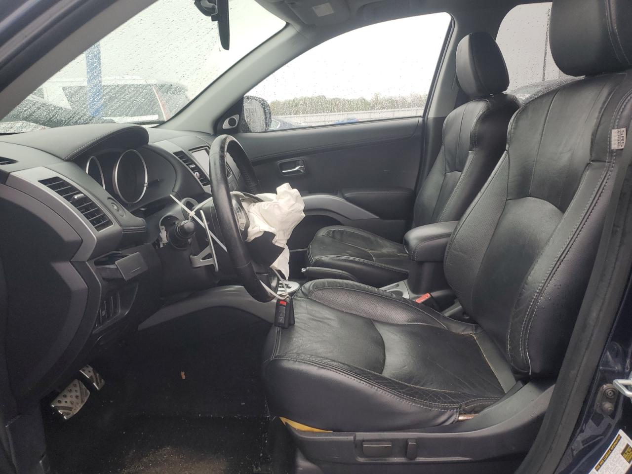 Mitsubishi Outlander Gt Image 7