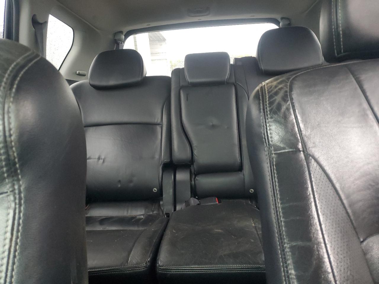 Mitsubishi Outlander Gt Image 8