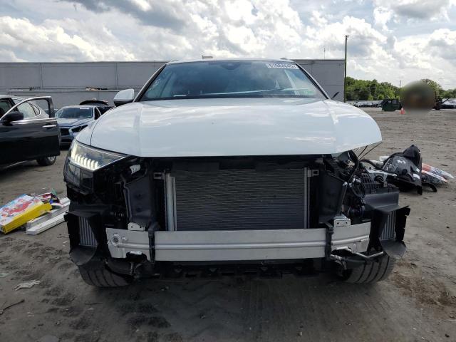 Audi Q8 Prestige S-line Image 11