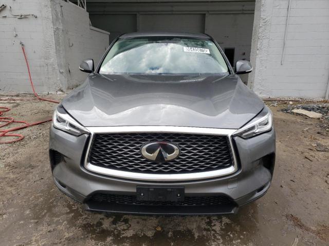 INFINITI Qx Essential Image 4
