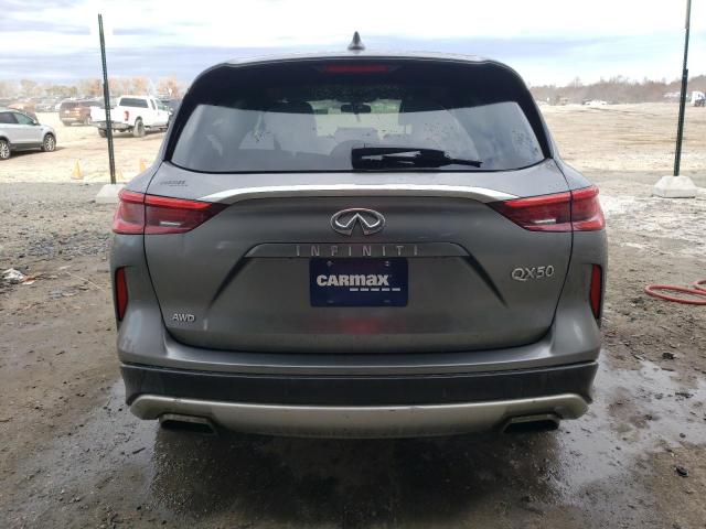 INFINITI Qx Essential Image 8