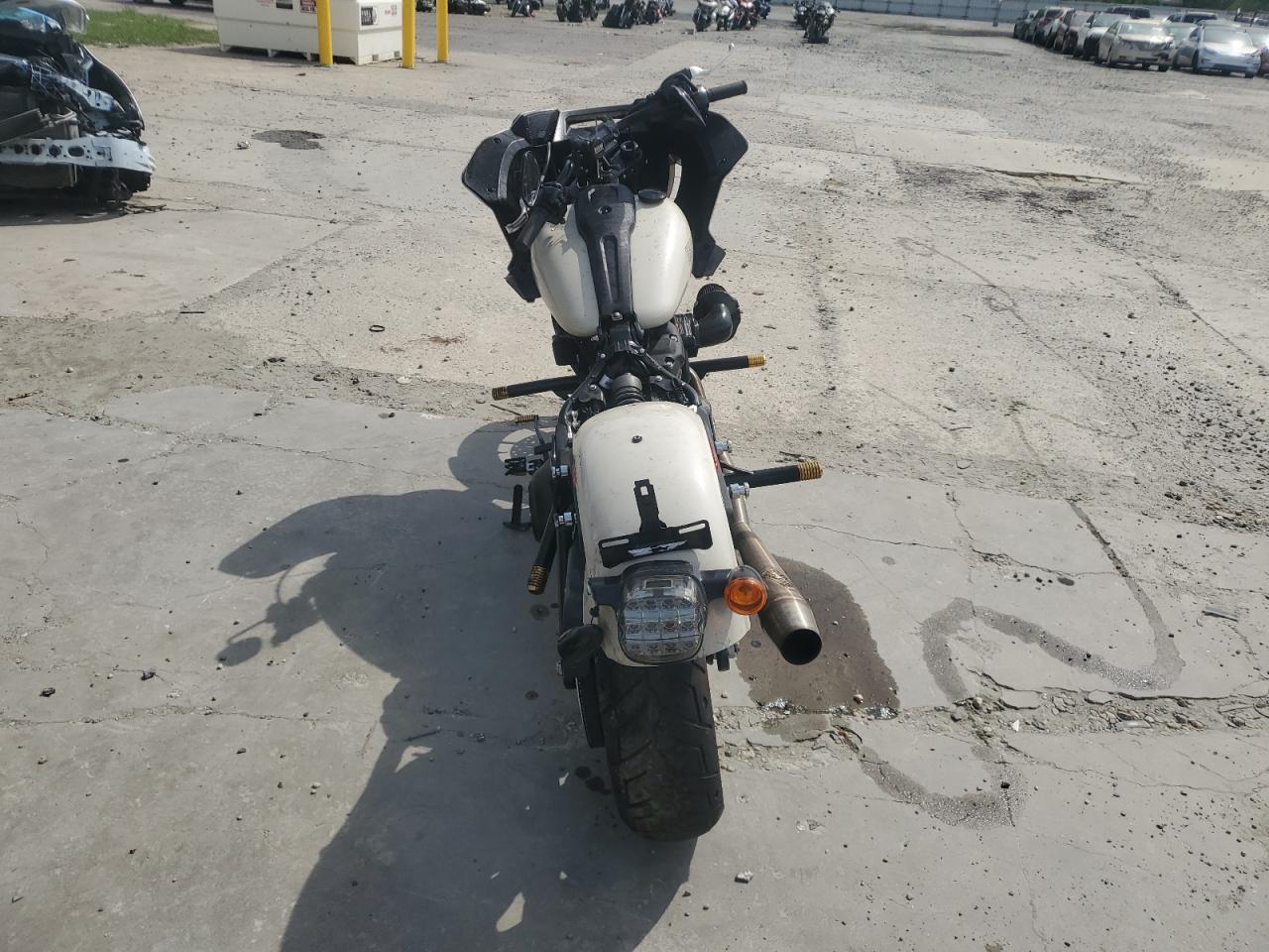 Harley-Davidson Fxlrst Image 8