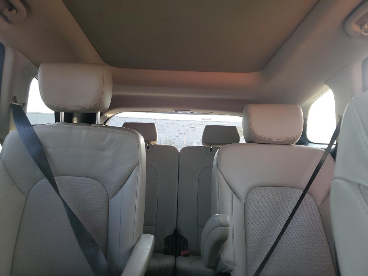 Hyundai SANTA FE Se Ultimate Image 12