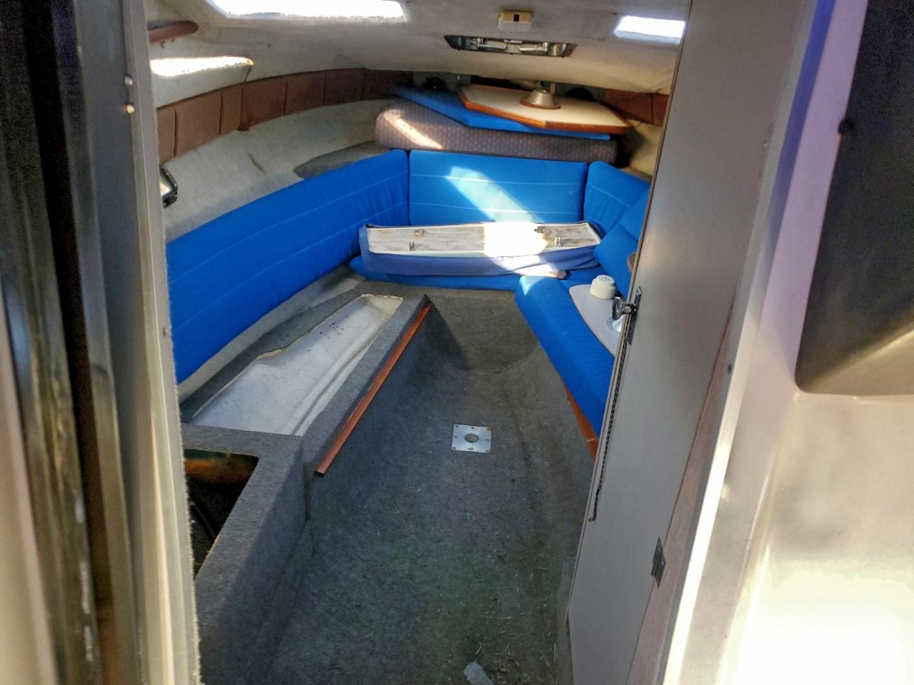 Bayliner Boat Image 9