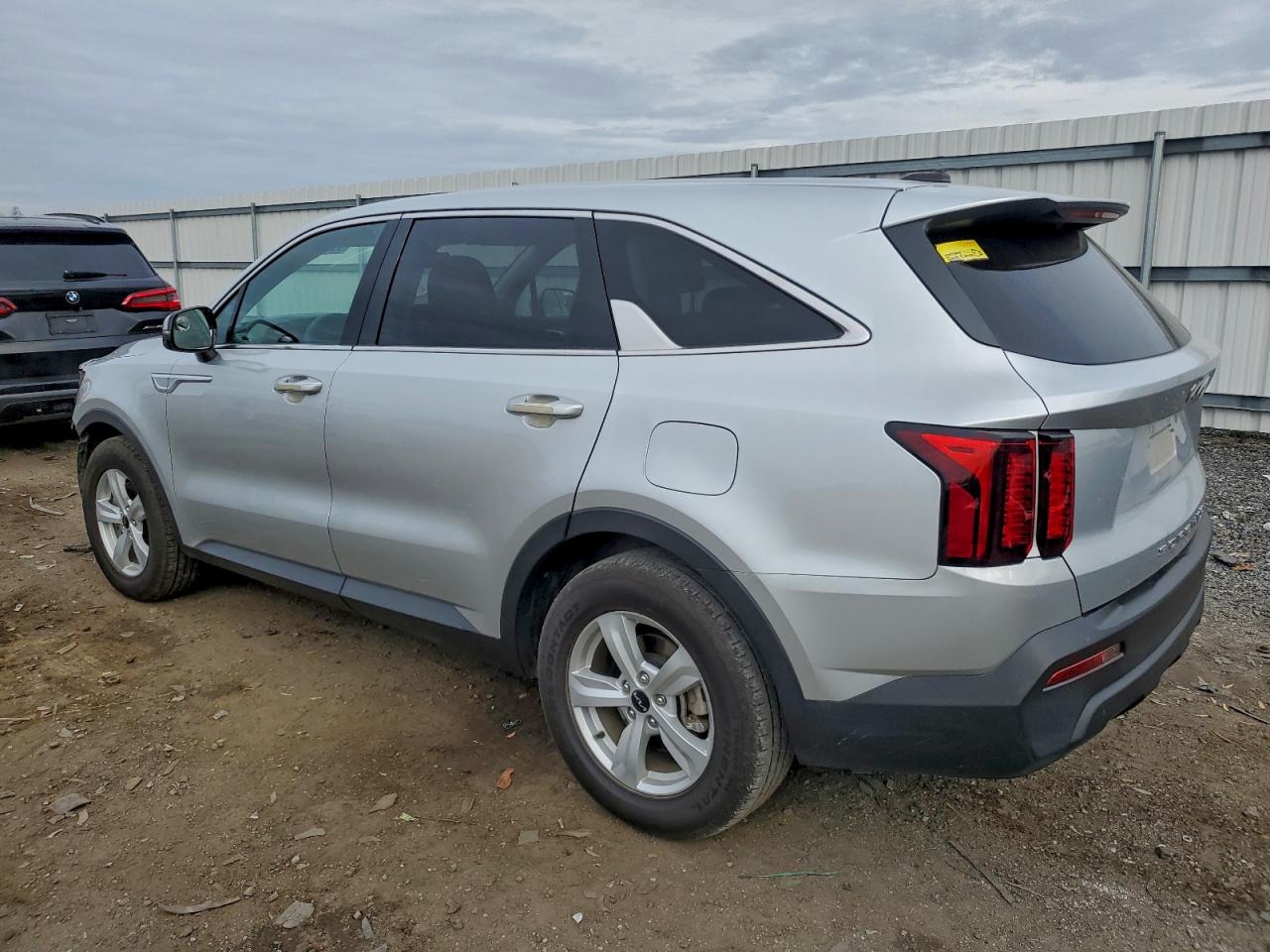 Kia Sorento Lx Image 2