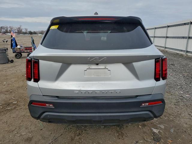 Kia Sorento Lx Image 4